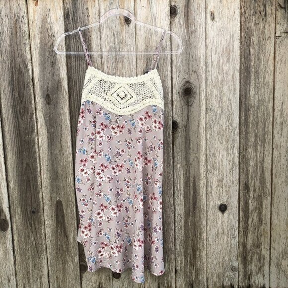 Coverstitched Crochet Lace Floral Sleeveless Mini Dress Large - Picture 1 of 5